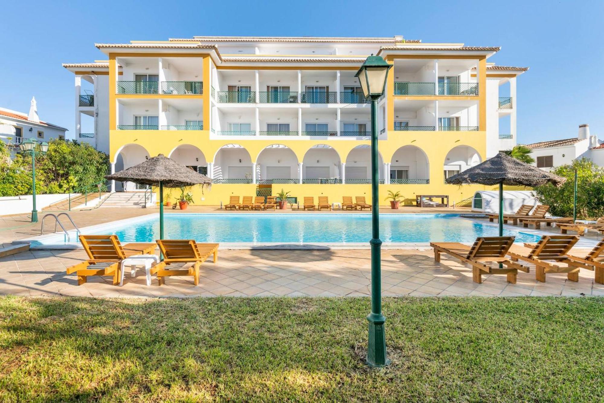 Apartamentos Turisticos Alagoa Praia Altura Luaran gambar